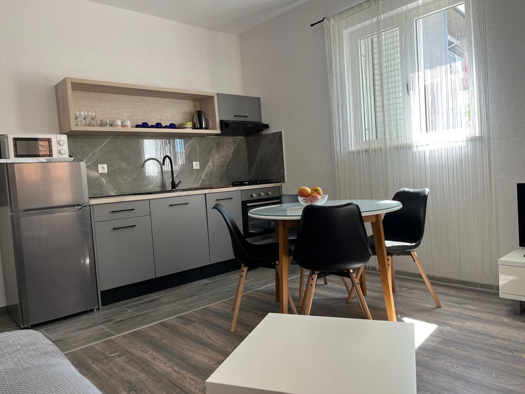 Apartment Makarska M&I Екстер'єр фото