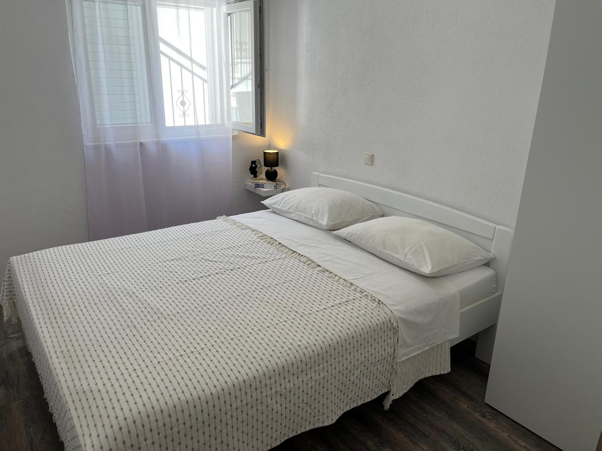 Apartment Makarska M&I, Free Private Parking Екстер'єр фото