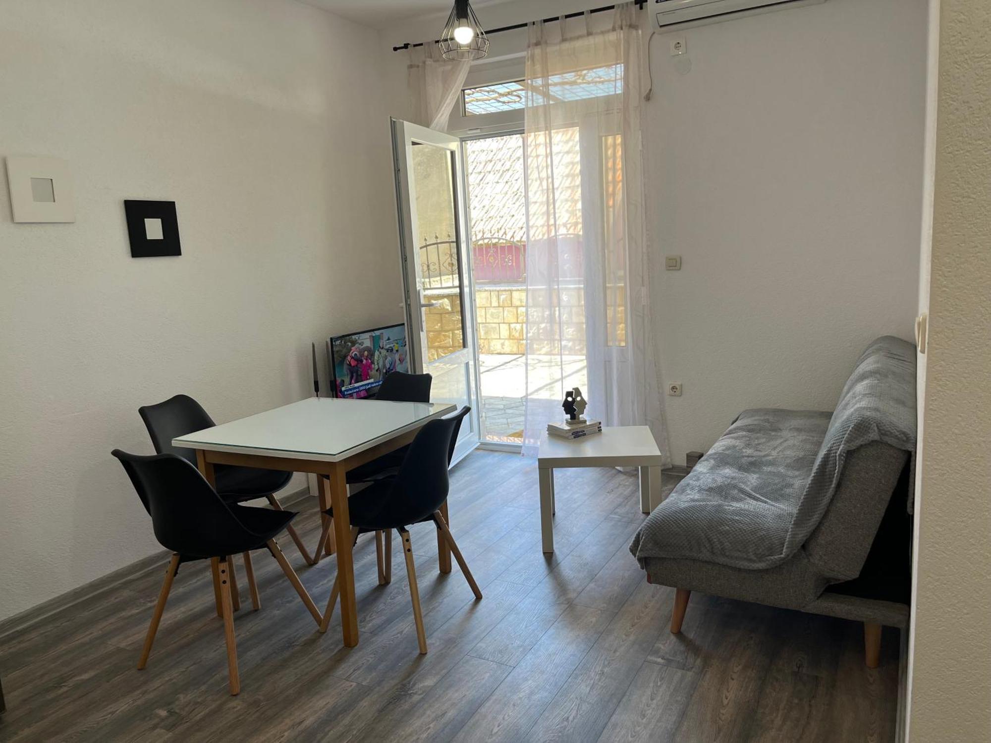 Apartment Makarska M&I Екстер'єр фото