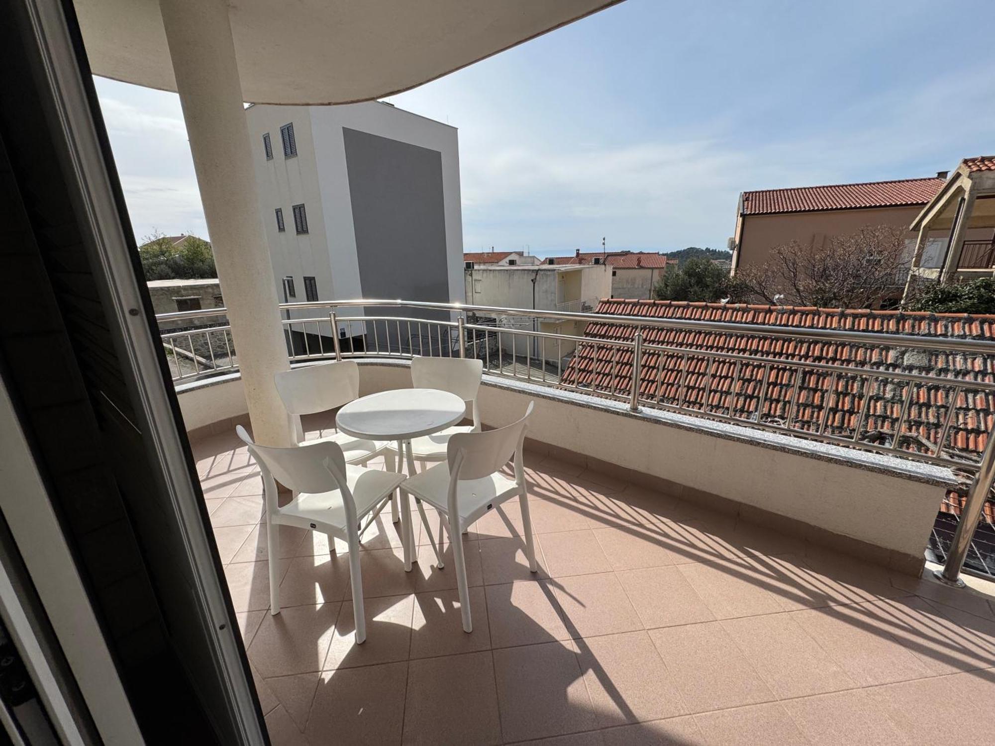 Apartment Makarska M&I, Free Private Parking Екстер'єр фото