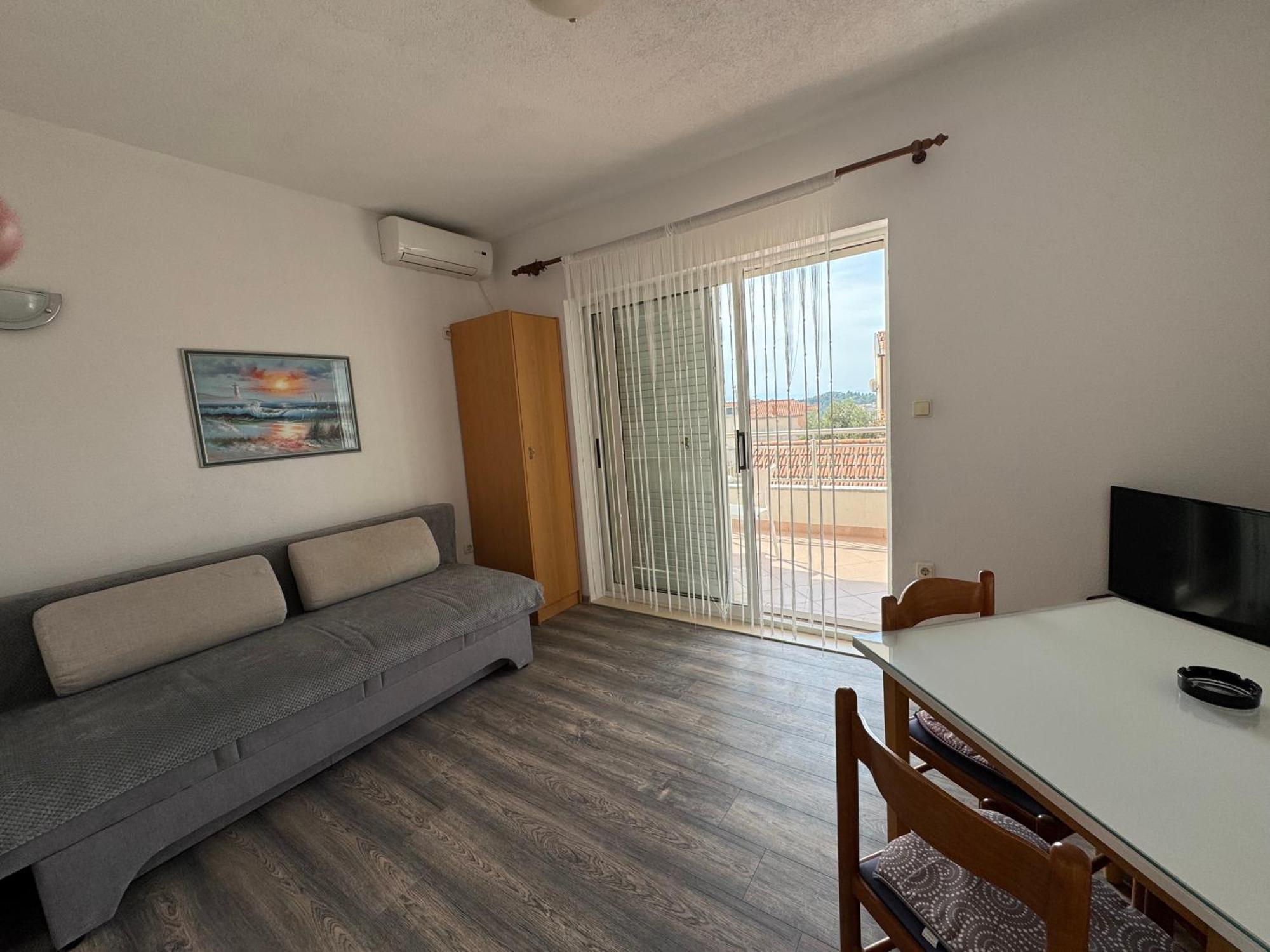 Apartment Makarska M&I, Free Private Parking Екстер'єр фото
